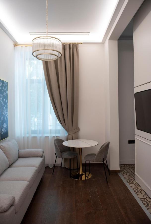 Jensen Luxury Suites Rhodes City Exterior foto